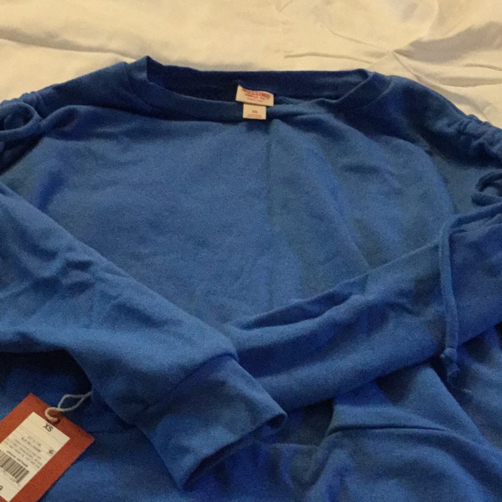 Sweat shirt